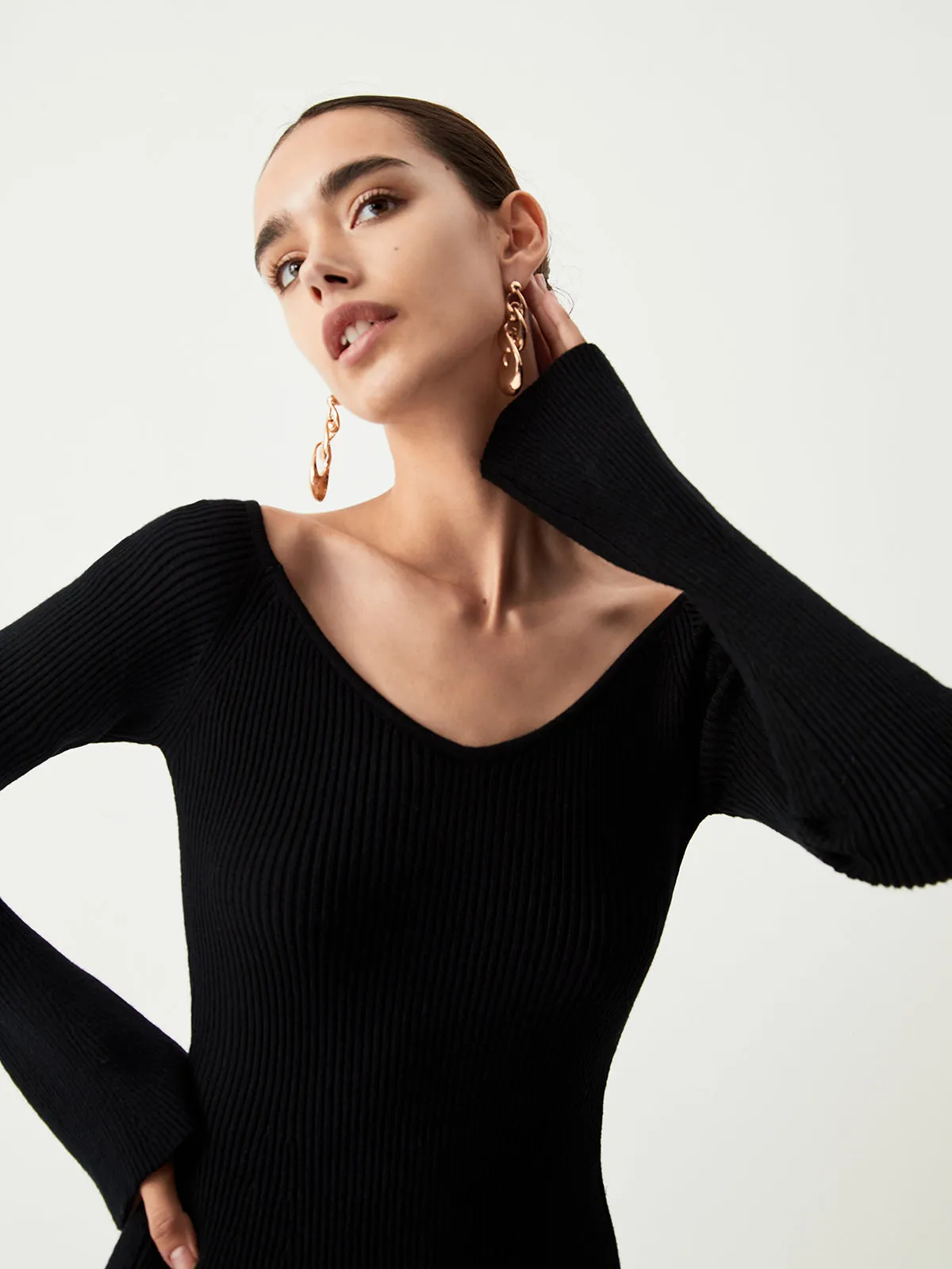 V-Neck Long Sleeve Trendy Short Sweater Dress